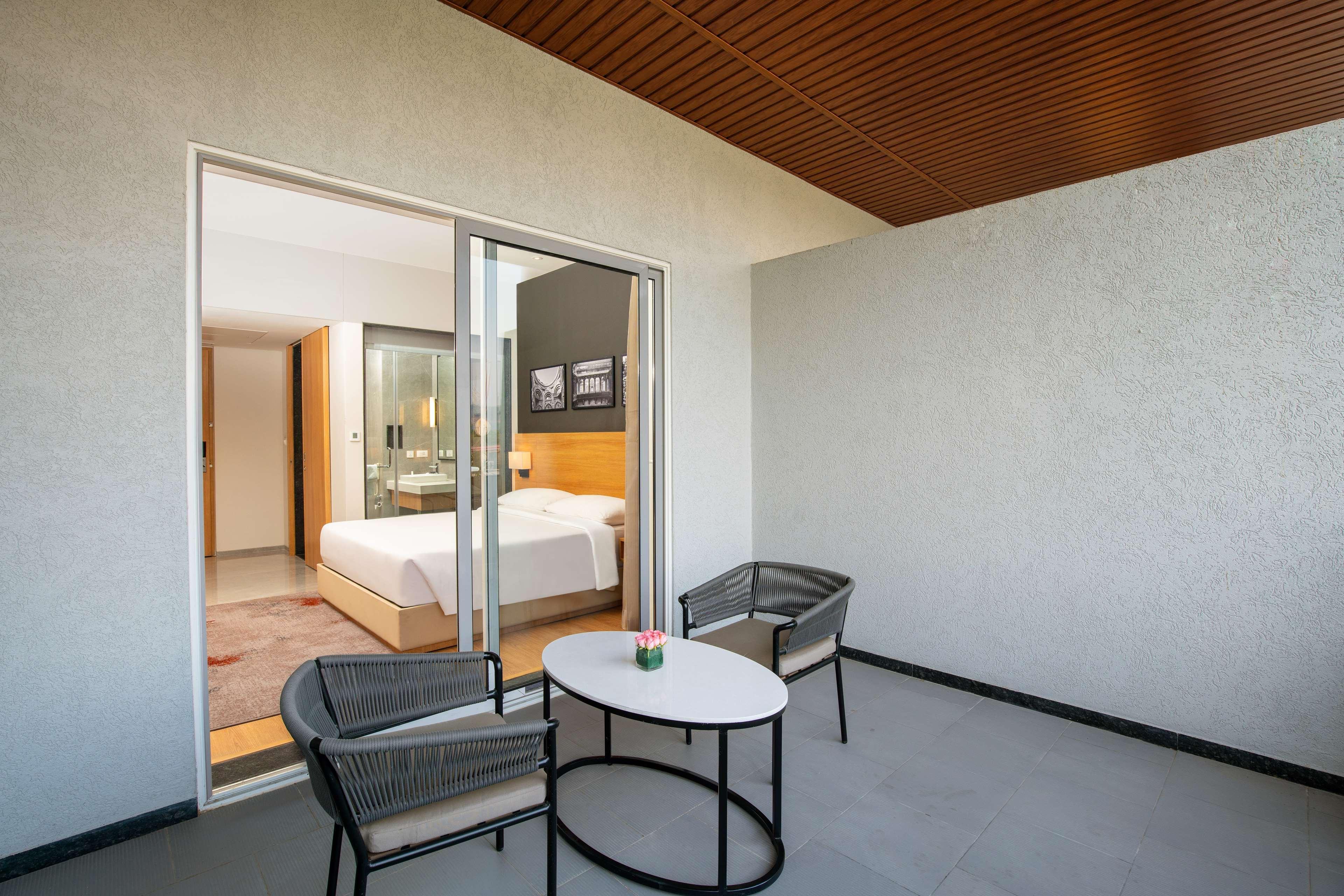 Park Inn By Radisson Gwalior Bagian luar foto